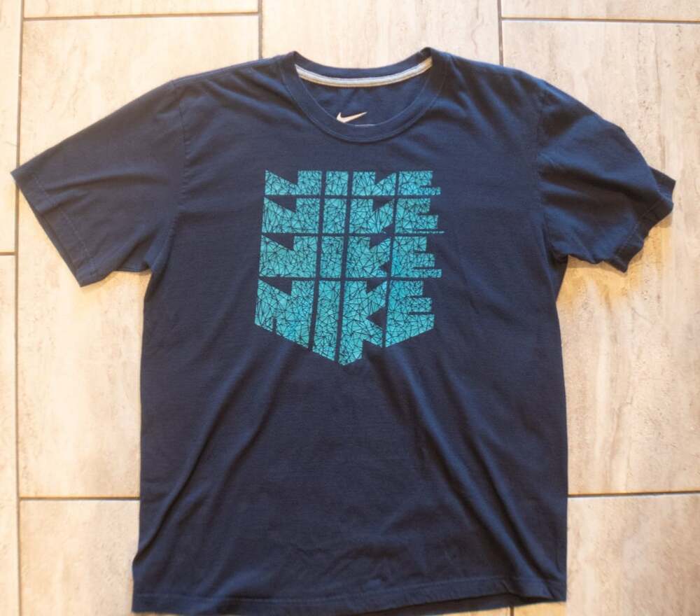 Nike Graphic T-Shirt Blue Teal Geometric Spellout Logo